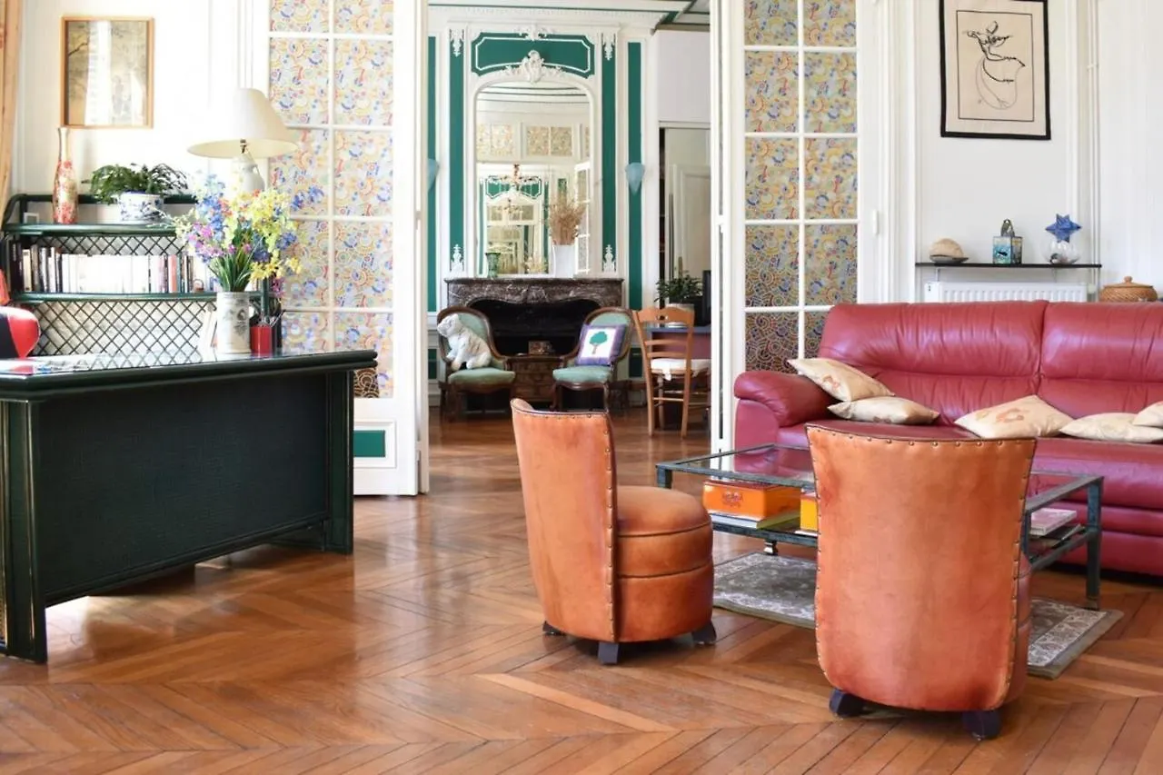 Charming 2 Bedroom With View Of Gare De Lyon דירה *